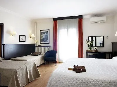 Ξενοδοχείο Gaudi Reus
