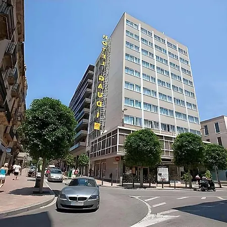 Hotel Gaudi 3*