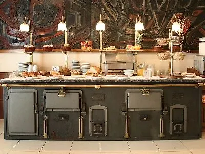 Gaudi Hotel 3*