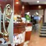 Hotel Gaudi 3*