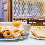 Gaudi Hotel
