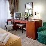 Gaudi Hotel 3*