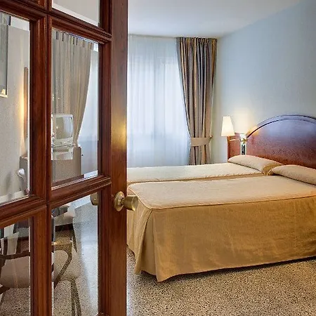 Gaudi Hotel